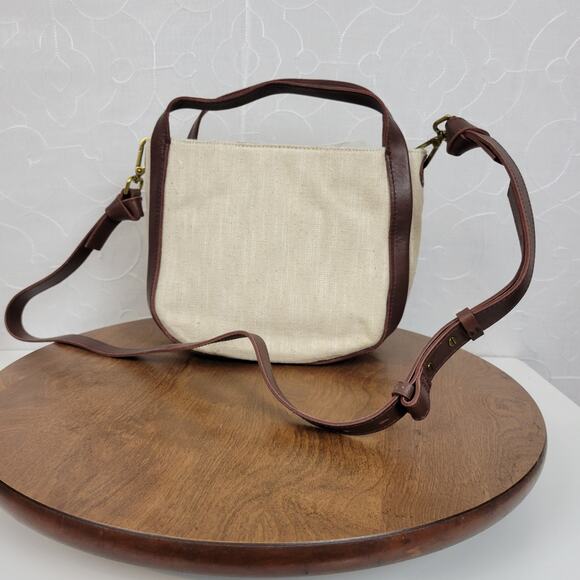 Madewell Sydney Womens Crossbody Cream Cotton Linen Edition Leather Strap NEW - Picture 3 of 11
